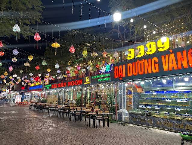 Ảnh minh họa 6: Ăn gì ở Hạ Long? Ghé Nhà hàng Đại Dương Vàng 9999 để thử ăn hải sản ngay khu phố cổ Bãi Cháy