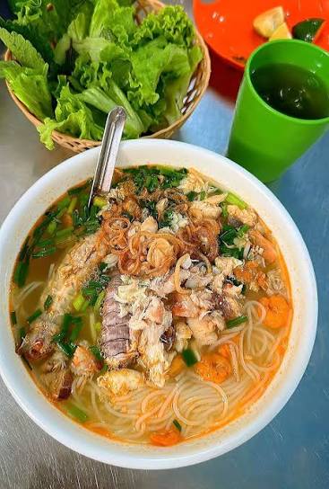 Ảnh minh họa 2: Bún cù kỳ Hường Béo có gì đáng thử? Cẩm nang ăn uống tại Hạ Long