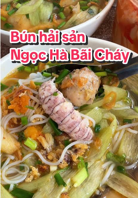 Ảnh minh họa 1: Vi Vu cùng Hoàn gợi ý Bún hải sản Ngọc Hà: ăn gì, đi thế nào?