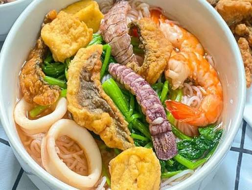 Ảnh minh họa 6: Vi Vu cùng Hoàn gợi ý Bún hải sản Ngọc Hà: ăn gì, đi thế nào?