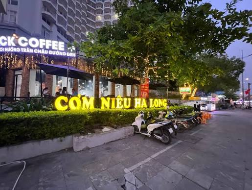 Ảnh minh họa 1: Cơm Niêu Hạ Long - Back Coffee có gì đáng thử? Cẩm nang ăn uống tại Hạ Long