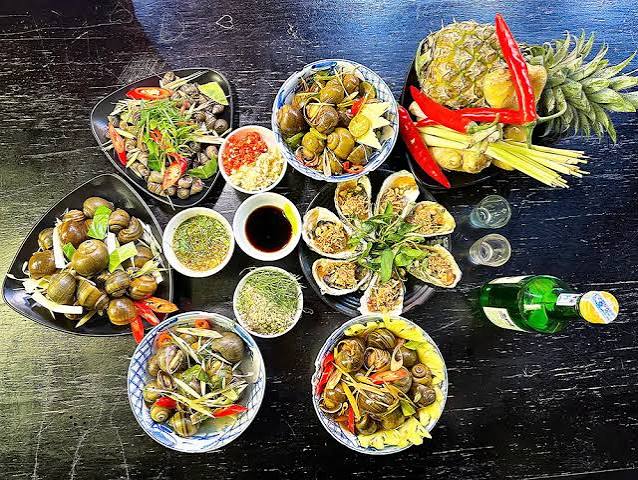 Ảnh minh họa 5: Review Ốc Gấu: gợi ý gọi món và lịch trình thuận tiện